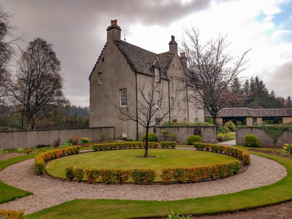 aberlour the macallan distillery 03 estate