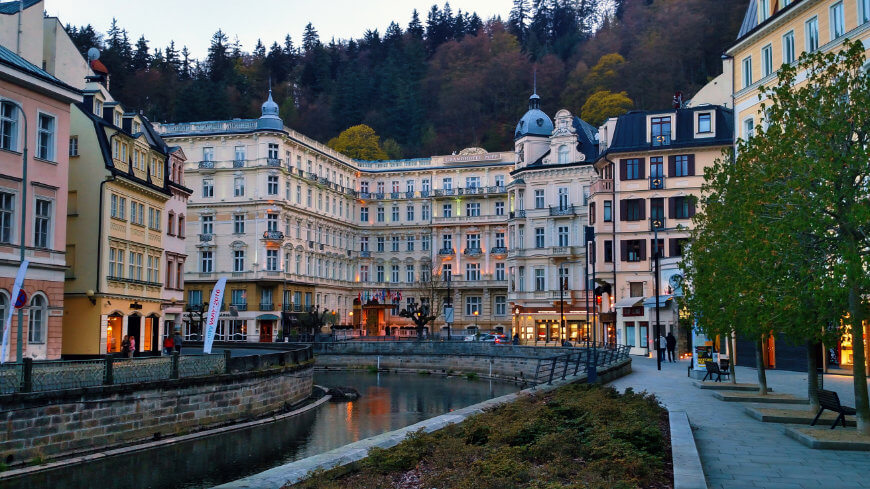 Czech Republic Karlovy Vary Grandhotel Pupp Distant