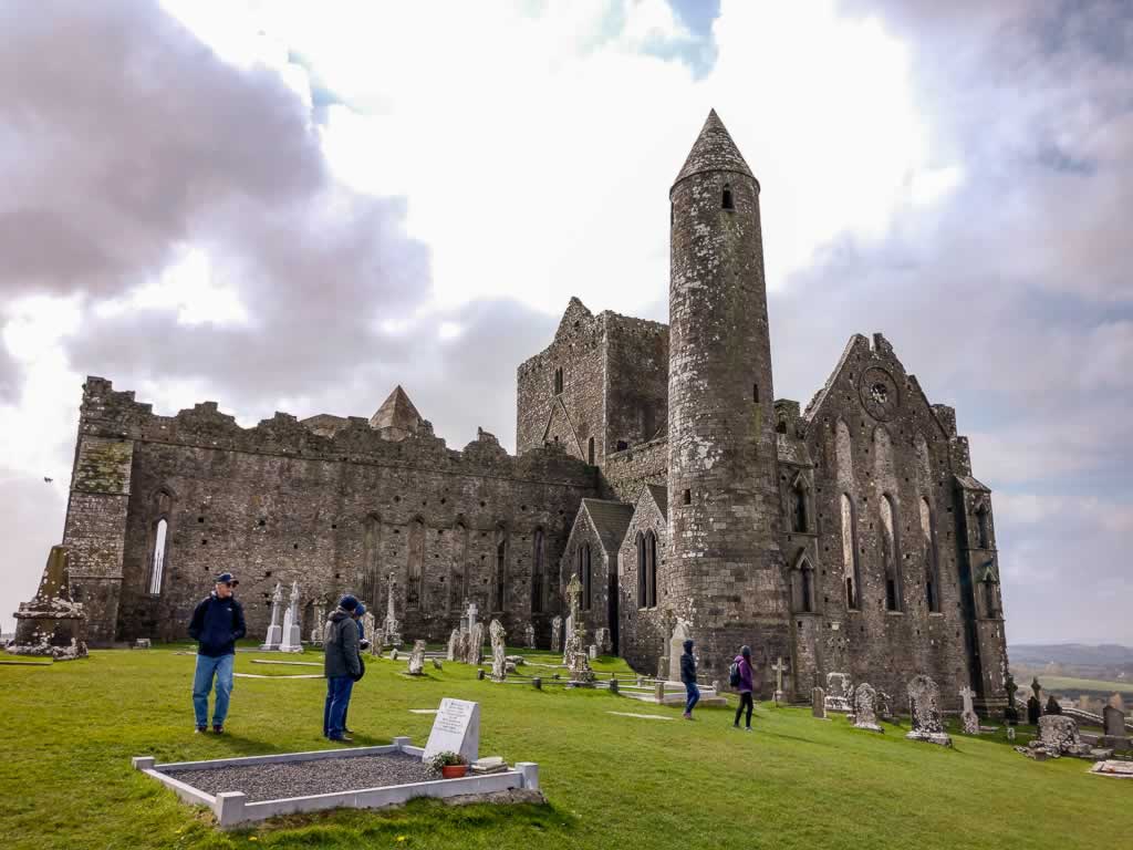 Rock Of Cashel Ireland St Patrick 4 back