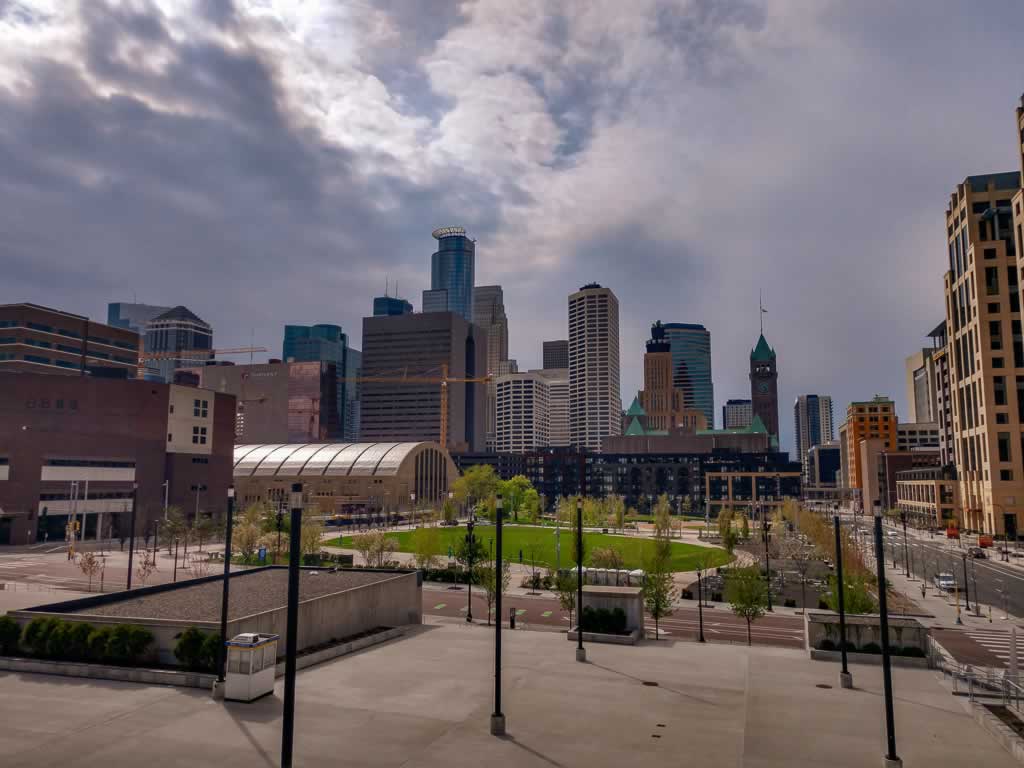 Minneapolis 01 Downtown Skyline